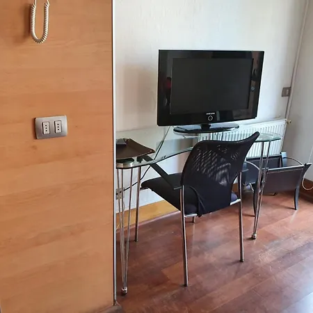 Apartamento Departamento Con Balcon Centrico En Metro Pedro De Valdivia